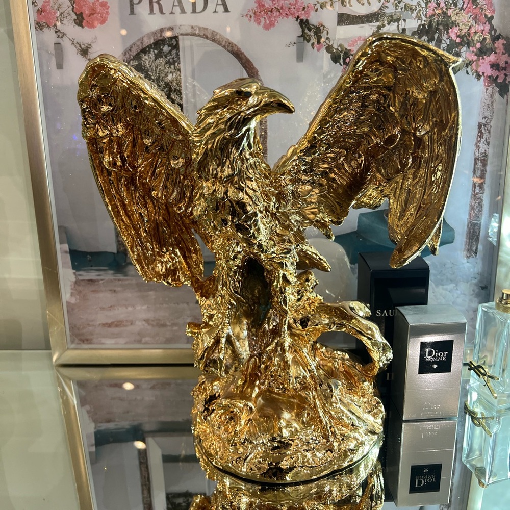 *SOLD OUT*Eagle/hawk sculpture